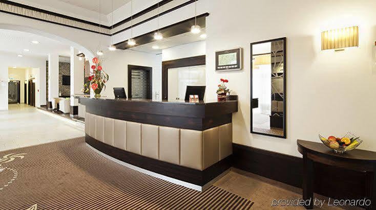 Zeller'S Quartier Hotel Koenigsbrunn Bagian luar foto